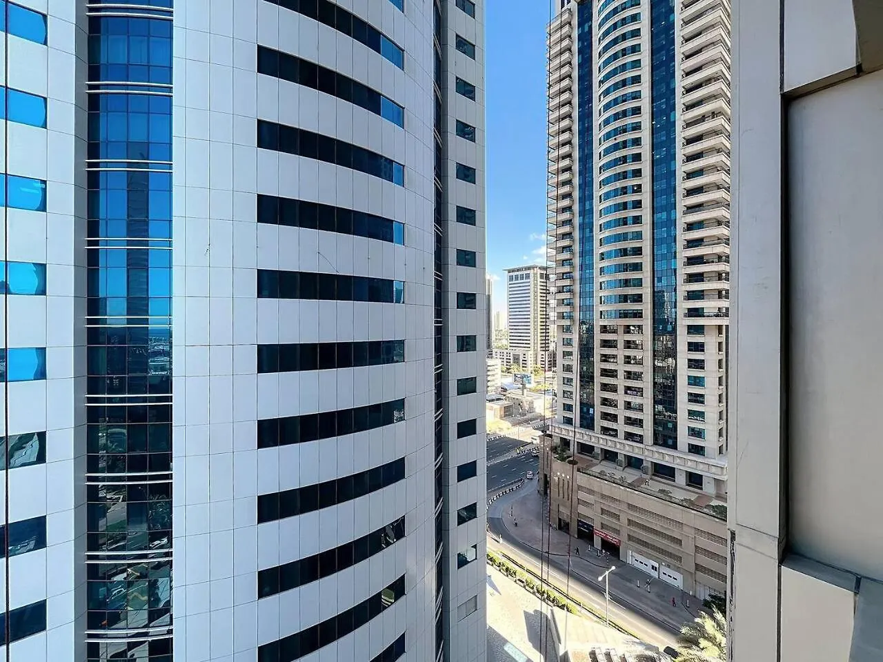 Ocean Heights - Three Bed With City And Sea View Dubái Apartamento
